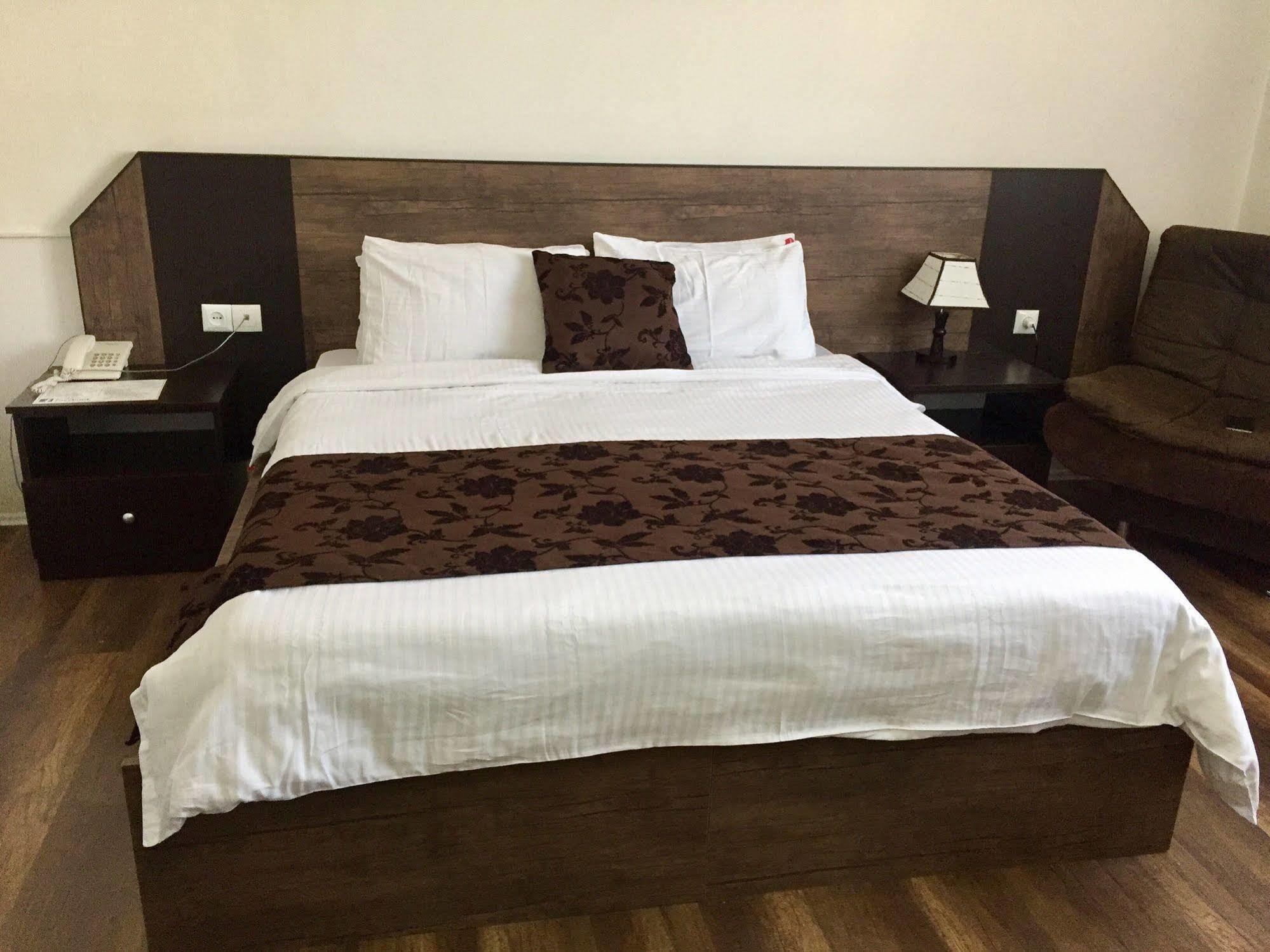 Aia Hotel 트빌리시 외부 사진
